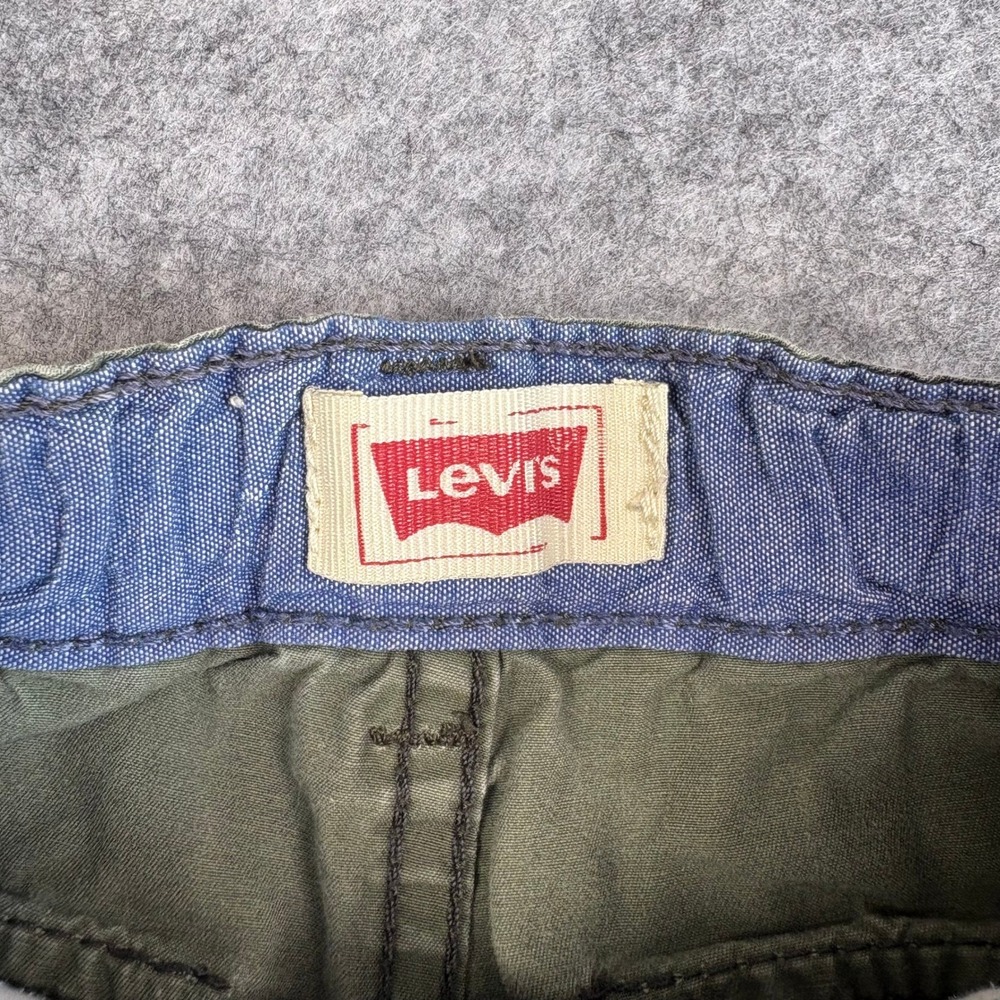 Levis Boys Camo Cargo Shorts Green Camouflage Adjustable Waist Size 4 Regular - Picture 2 of 8